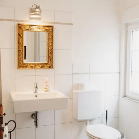 Eulenhaus Holiday home Ediger-Eller