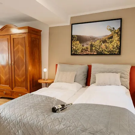 Holiday home Eulenhaus Ediger-Eller