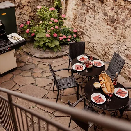 Eulenhaus * Ediger-Eller